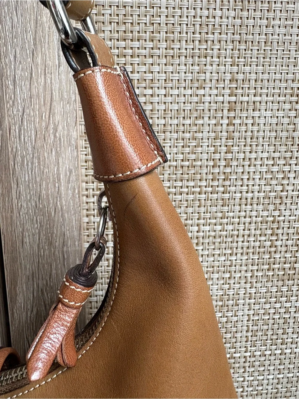 COACH Hampton Soho Hobo Tan Leather Buckle Flap Y2K Shoulder Bag Handbag *READ*